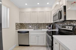 featured image of 205 Flanders E