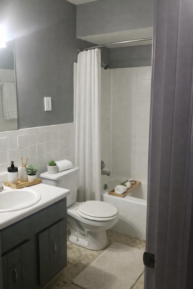 2835 Sonora Dr #2 - Photo 7 of 24