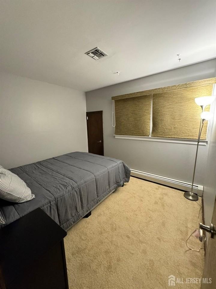 123 W Kelly St - Photo 6 of 18