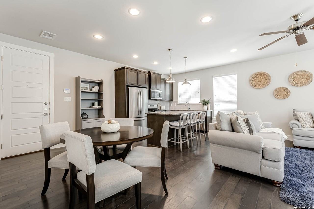 211 Claremont Ave Unit 101 - Photo 3 of 15