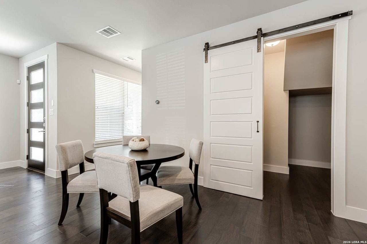 211 Claremont Ave Unit 101 - Photo 4 of 15