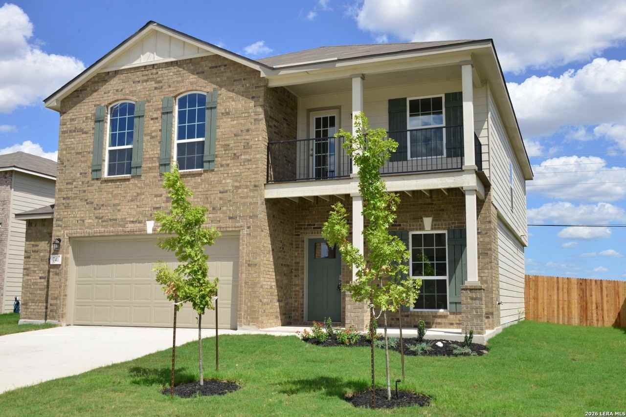 741 Farmers Dell - Photo 2 of 20