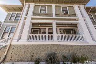 124 E Ashby Pl Apt 6 #Apt 6 - Photo 1 of 1