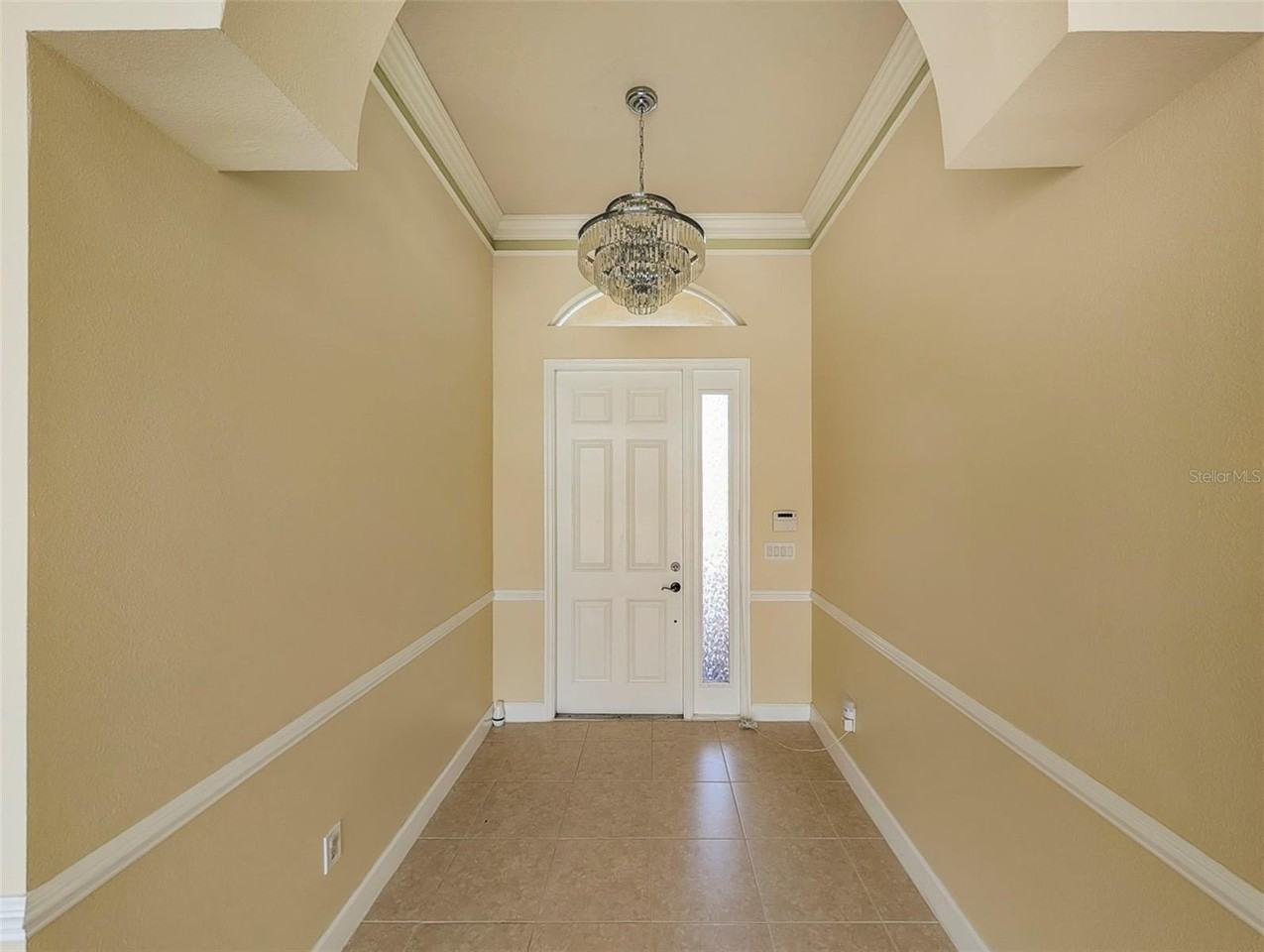 6507 37th St E - Photo 5 of 39