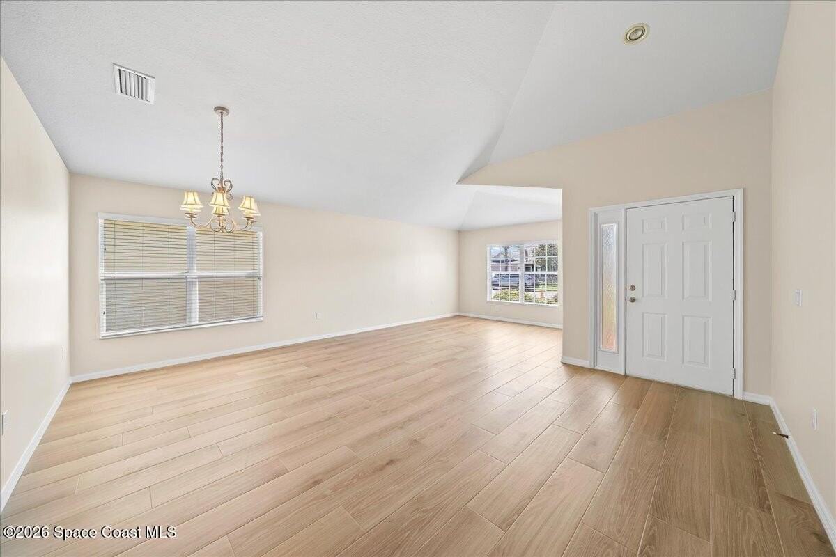 4101 Chardonnay Dr - Photo 3 of 31