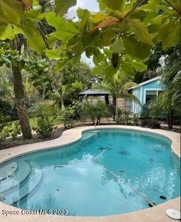 336 Avenue B - Photo 3 of 8