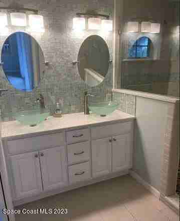 336 Avenue B - Photo 5 of 8