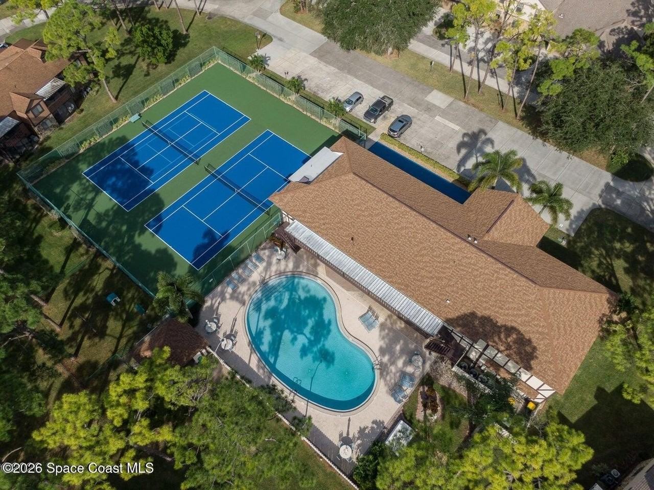 9000 Brighton Ct Unit 2c - Photo 3 of 34