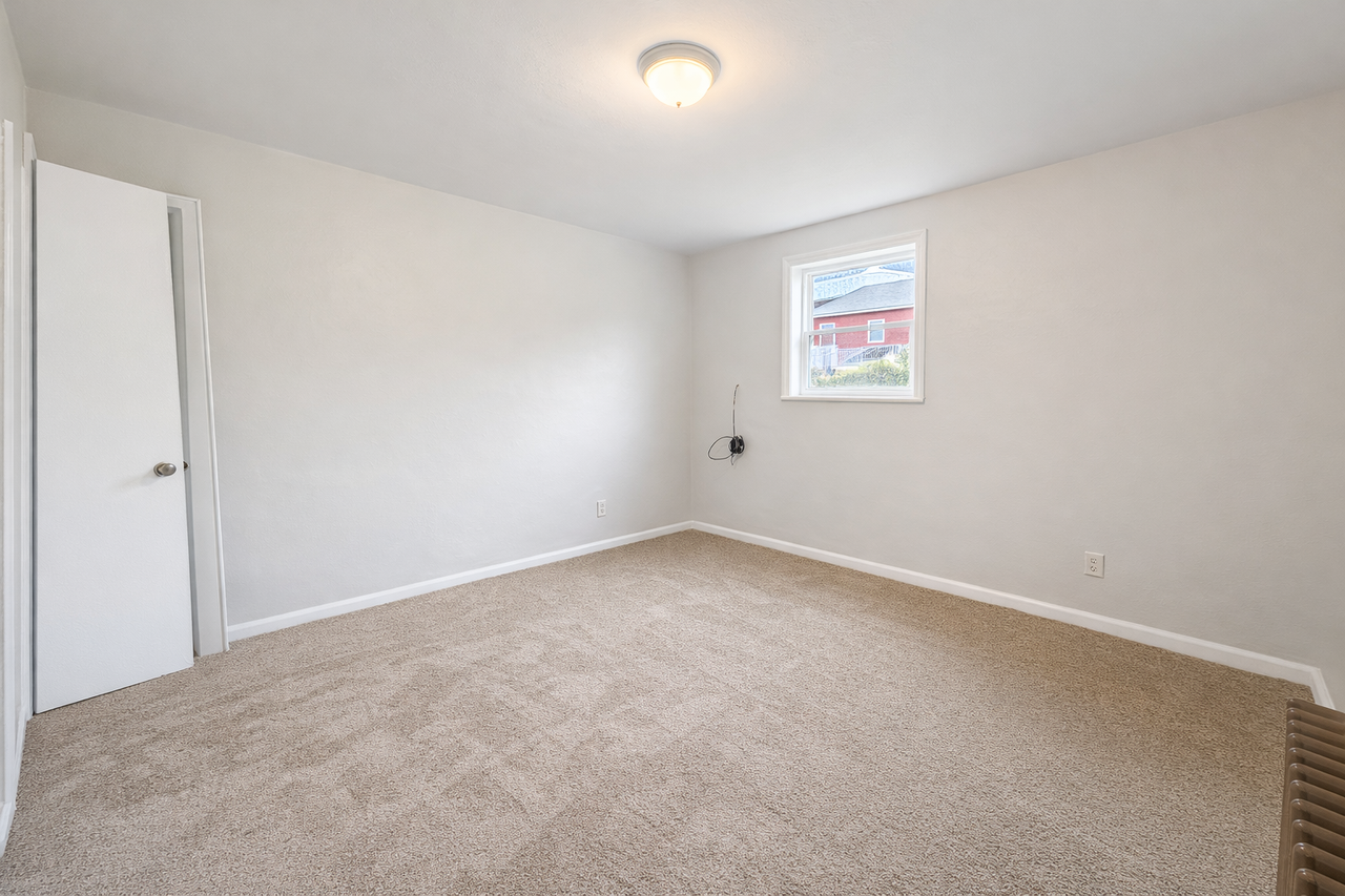 267 SOUTH WINEBIDDLE STREETAPT 1 #267-01 - Photo 6 of 9