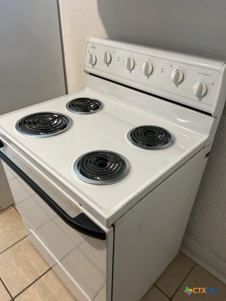 905 Evergreen Dr - Photo 7 of 15