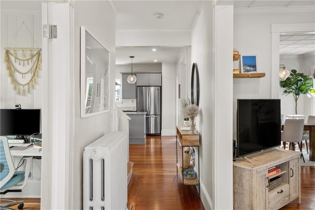 35 Hall Ave - Photo 2 of 36