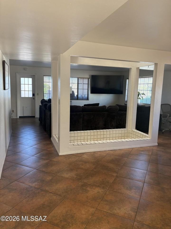 2284 W Paseo Cielo - Photo 5 of 21