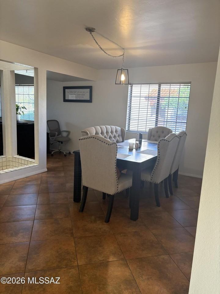 2284 W Paseo Cielo - Photo 6 of 21