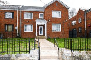 554 Newcomb St Se Apt 4 #Apt 4 - Photo 1 of 1