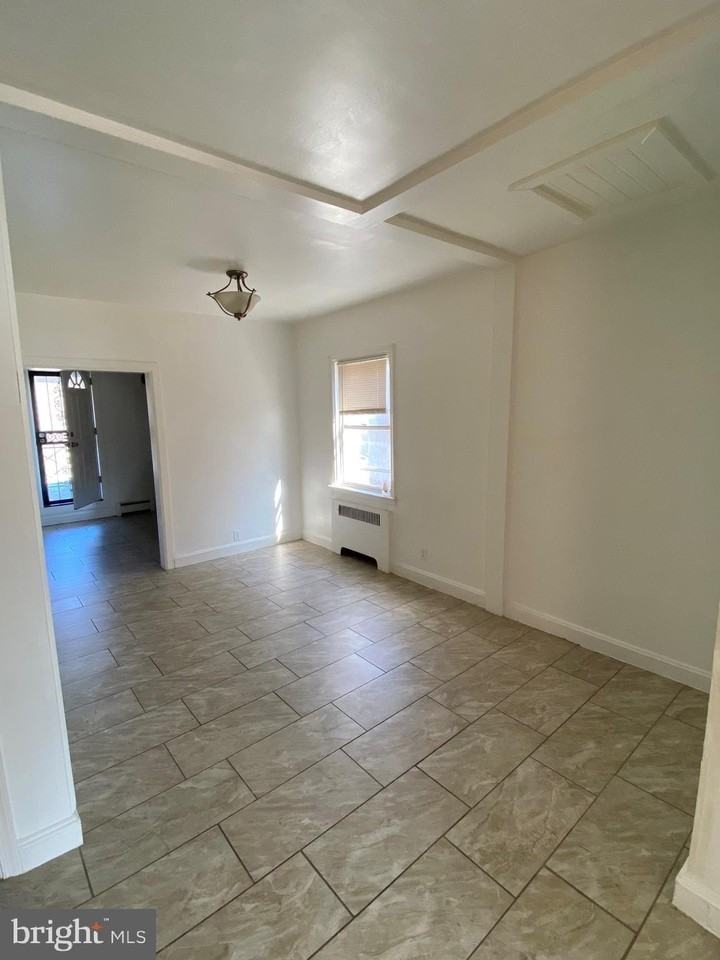 2320 Anoka Ave - Photo 4 of 20