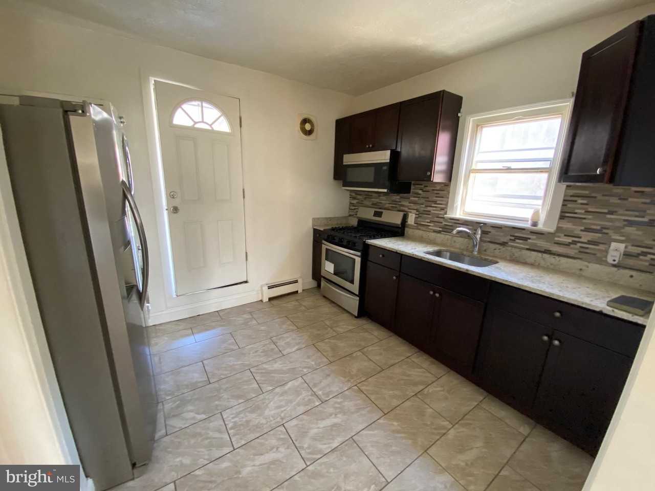 2320 Anoka Ave - Photo 7 of 20