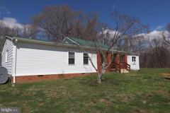 9540 Greenfield Rd - Photo 1 of 1