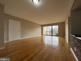 10115 Prince Pl Apt 401-2a - Photo 1 of 1
