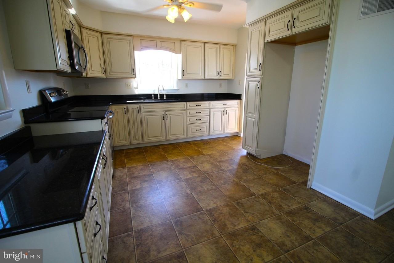 31 Hatville Rd - Photo 4 of 12