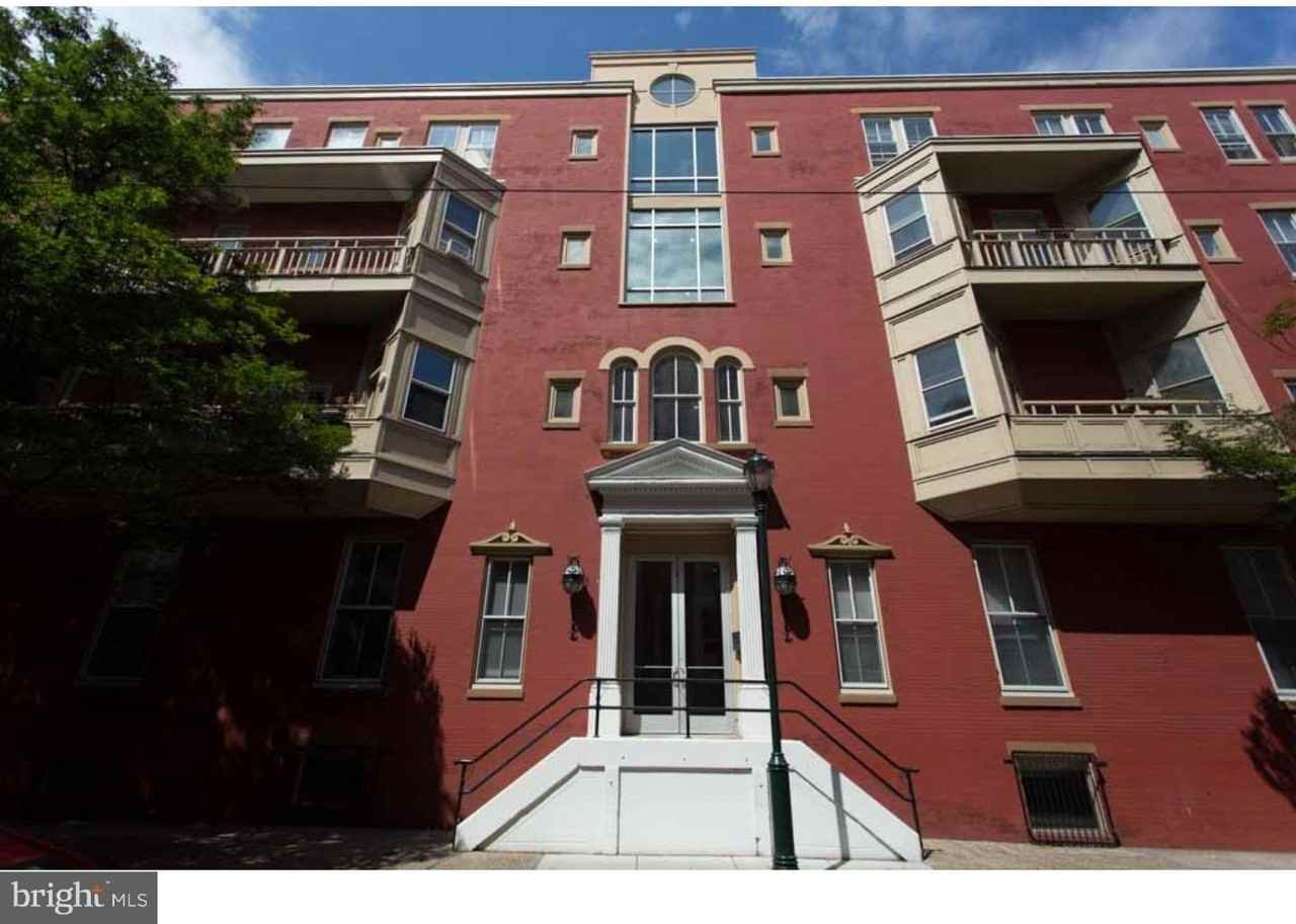 1100 Spruce St Apt 2e - Photo 2 of 18