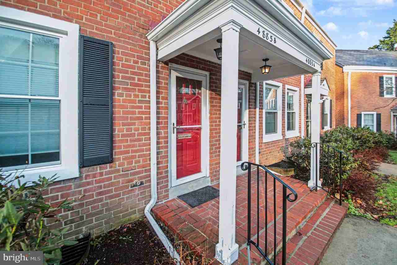 4885 28th St S Unit B - Photo 2 of 29