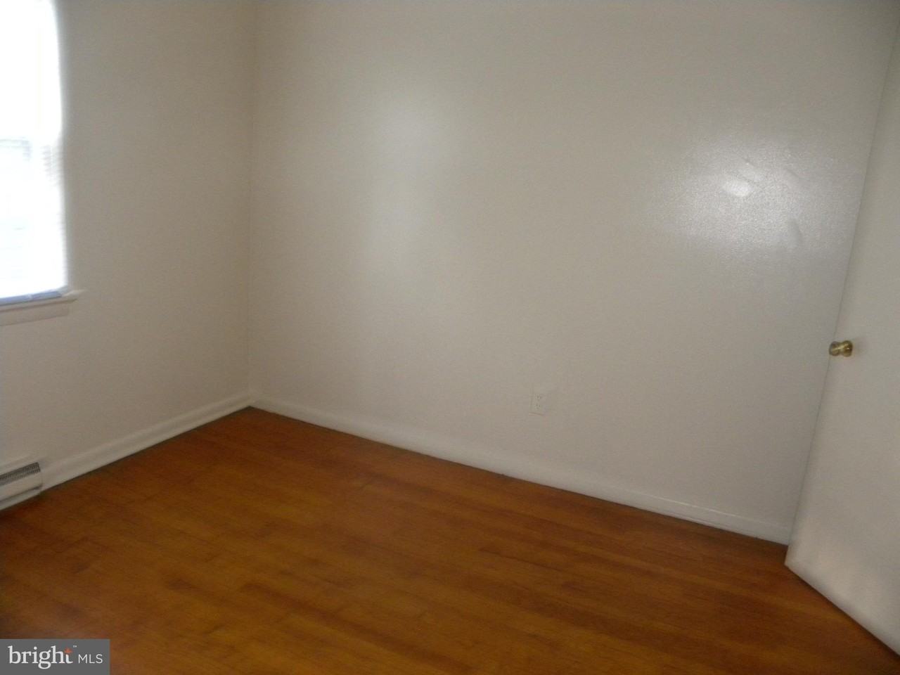 8 Mosby Ct Unit 1 - Photo 4 of 6