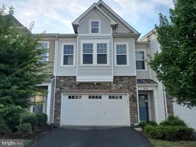 42318 Benfold Sq - Photo 1 of 1