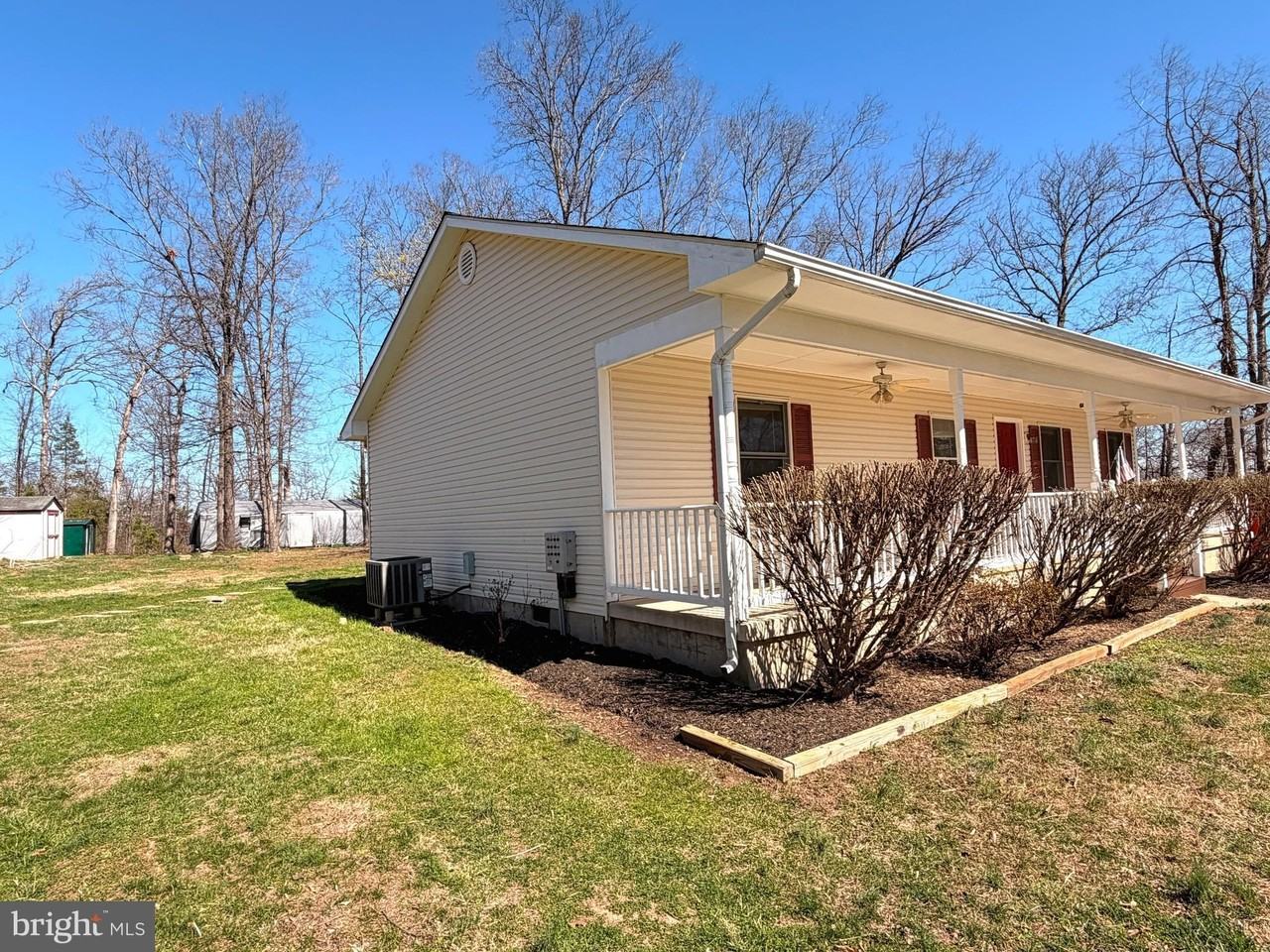 9319 Devlins Grove Pl - Photo 2 of 24