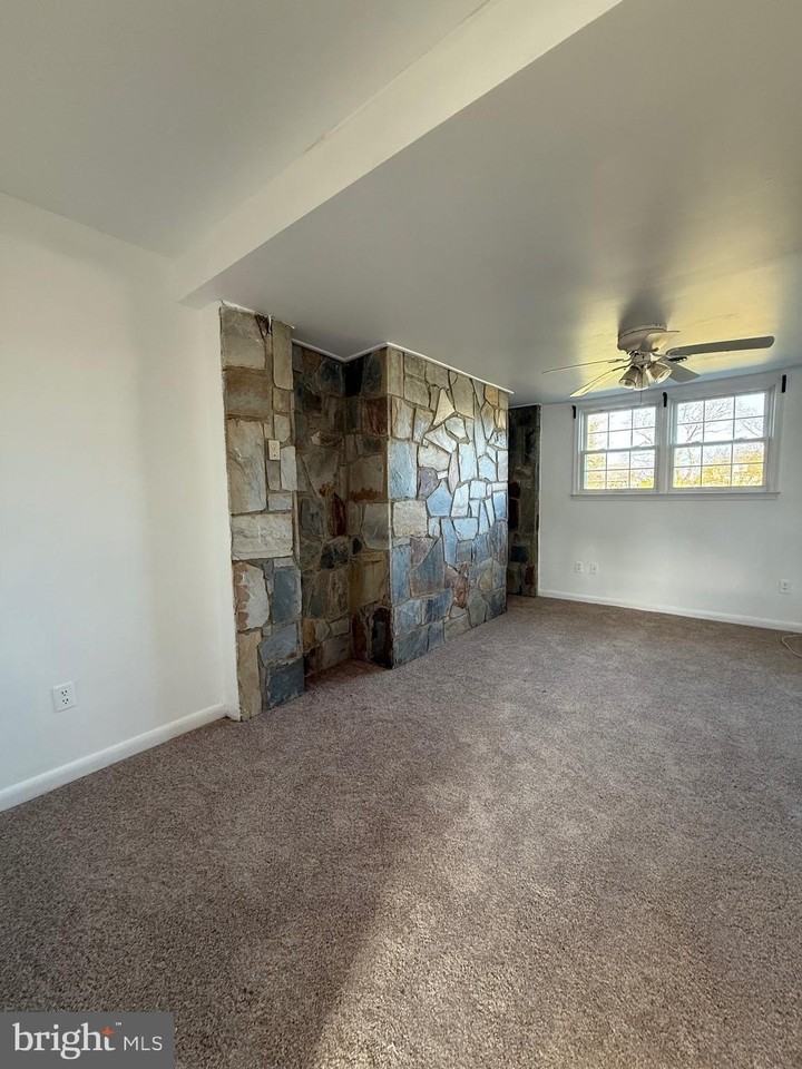 1697 Monroe Bay Cir - Photo 6 of 12