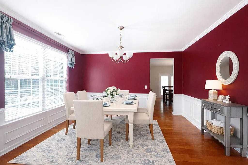 108 Saybrook Rd #1 - Photo 4 of 32