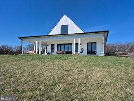 330 Majestic Ln - Photo 1 of 1