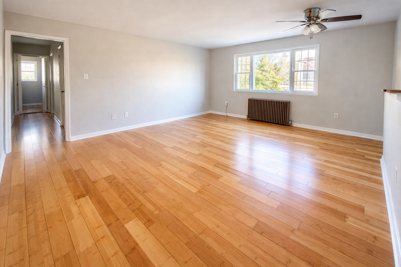 261 SOUTH WINEBIDDLE STREETAPT 32 #261-32 - Photo 2 of 9