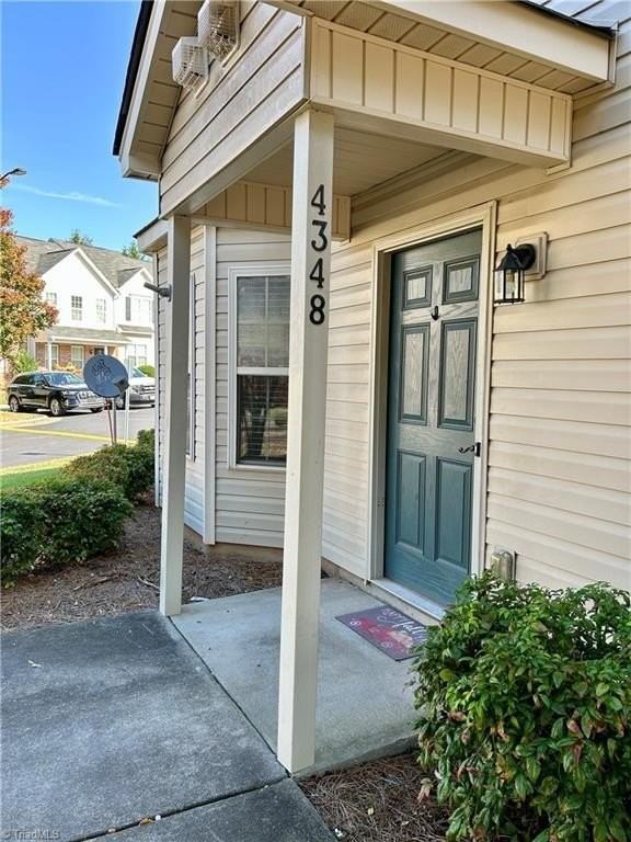 4348 Bastille Dr - Photo 3 of 27