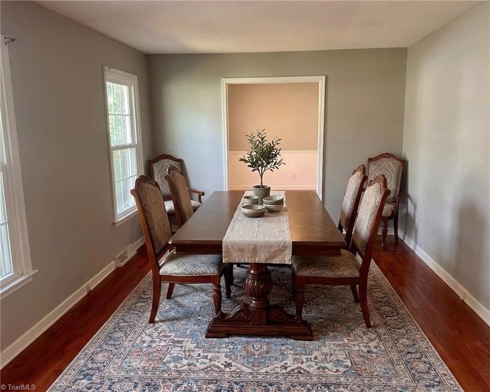 6900 Millbridge Rd - Photo 7 of 28