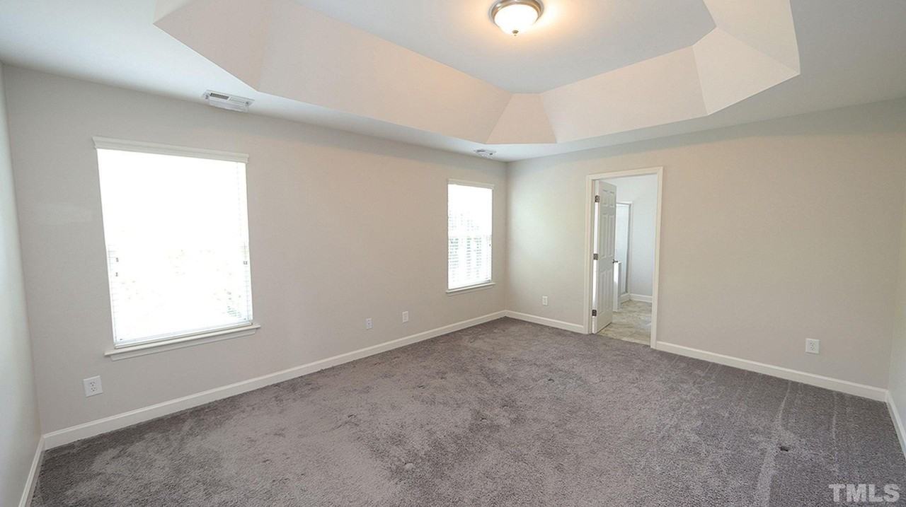 614 Redford Place Dr - Photo 6 of 12