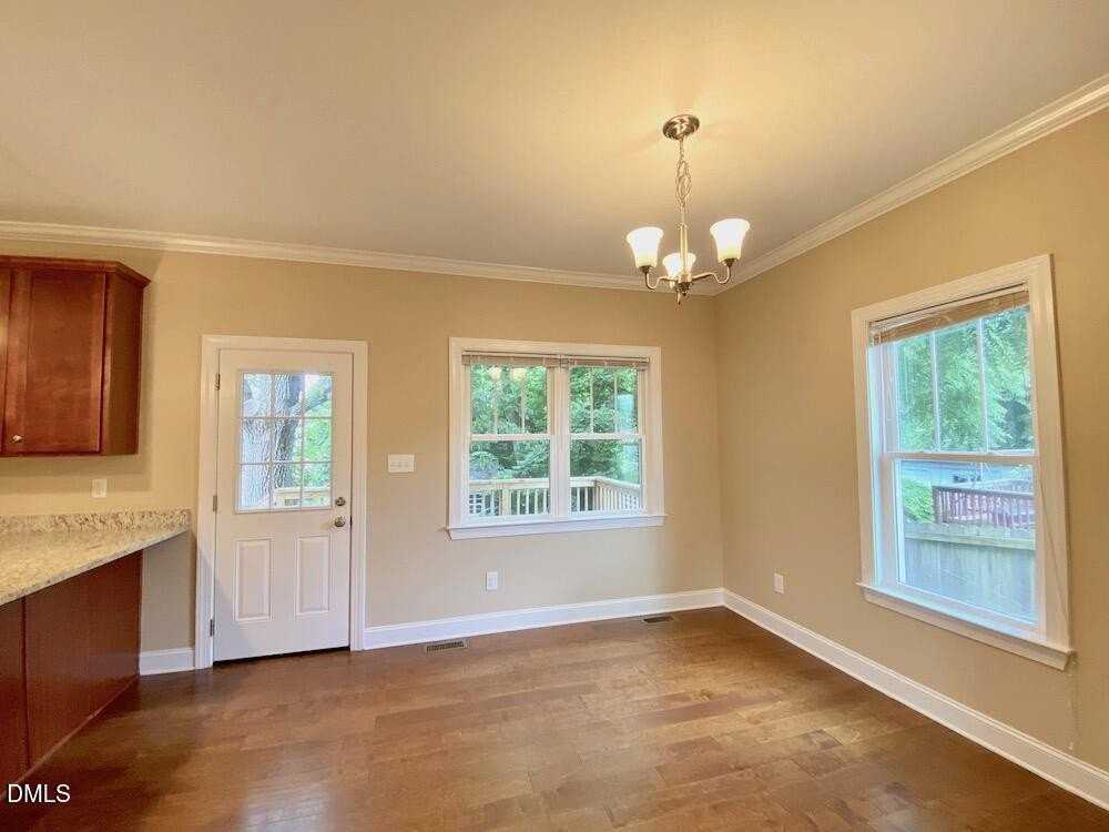 2024 Jersey Ave - Photo 7 of 32