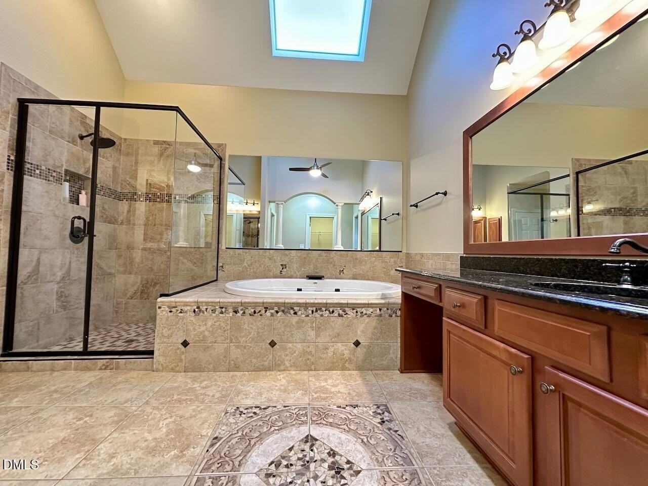 1106 Grogans Mill Dr - Photo 6 of 7