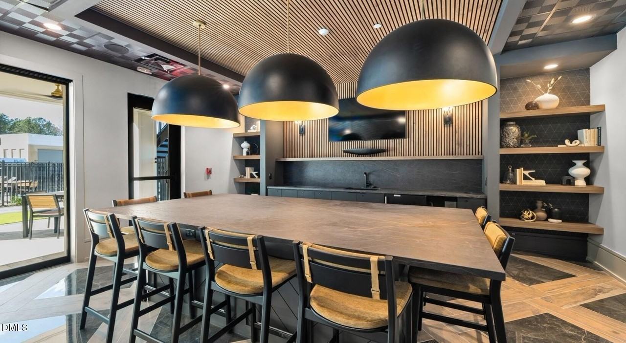 3905 Mahal Ave - Photo 6 of 34