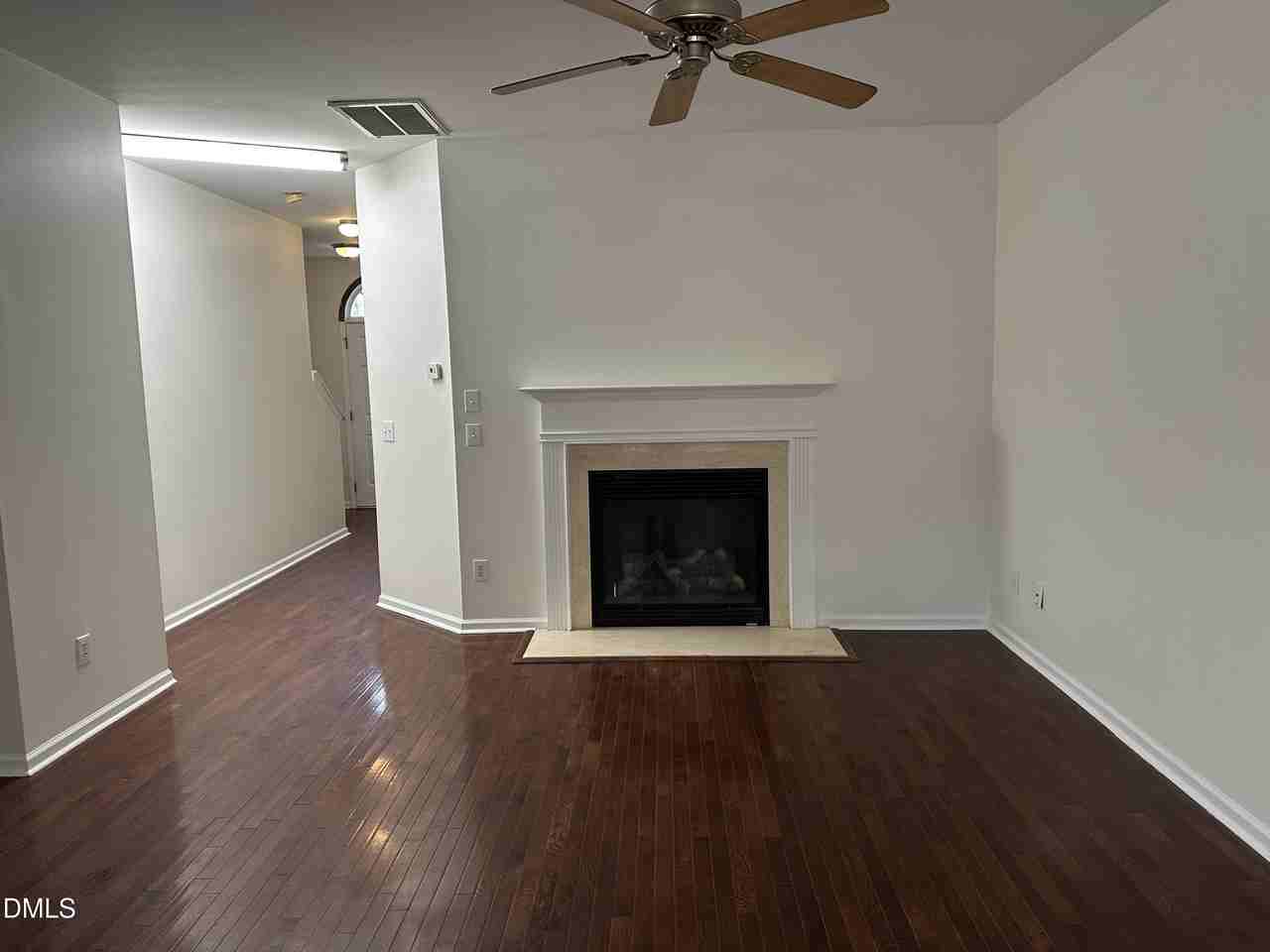 522 Writers Way - Photo 2 of 21