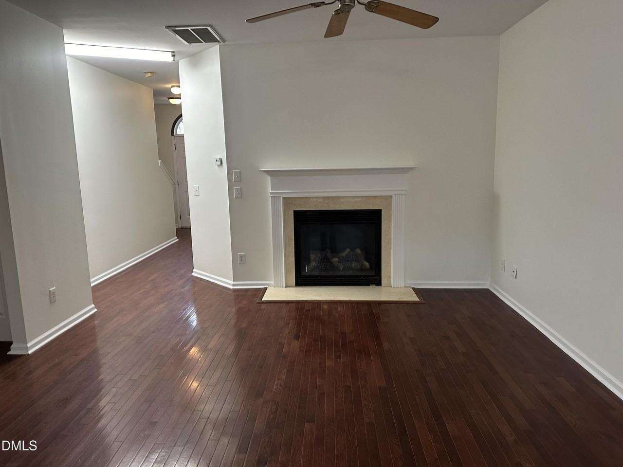 522 Writers Way - Photo 3 of 21