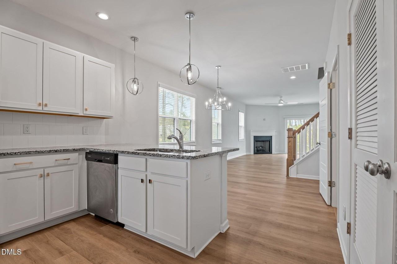 745 Putney Hill Rd - Photo 7 of 44