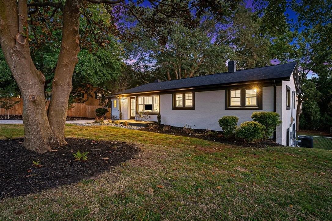 710 Evelyn Dr - Photo 3 of 50