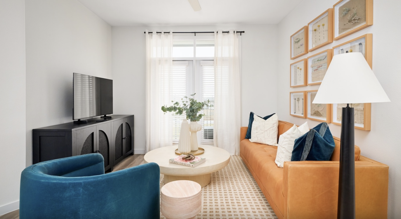 5816 Ross Road - Photo 2 of 24