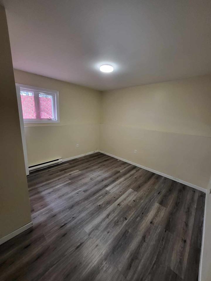 84 Parade St #4 - Photo 2 of 4