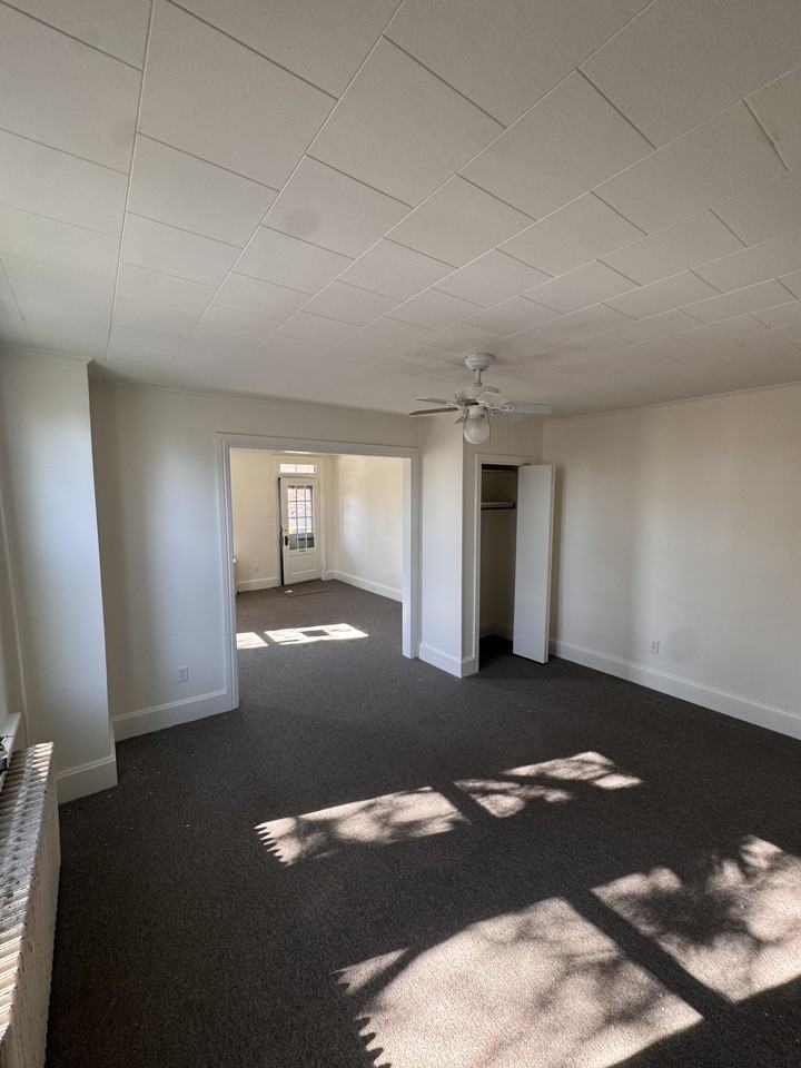 167 S Hanover St Frnt - Photo 2 of 18