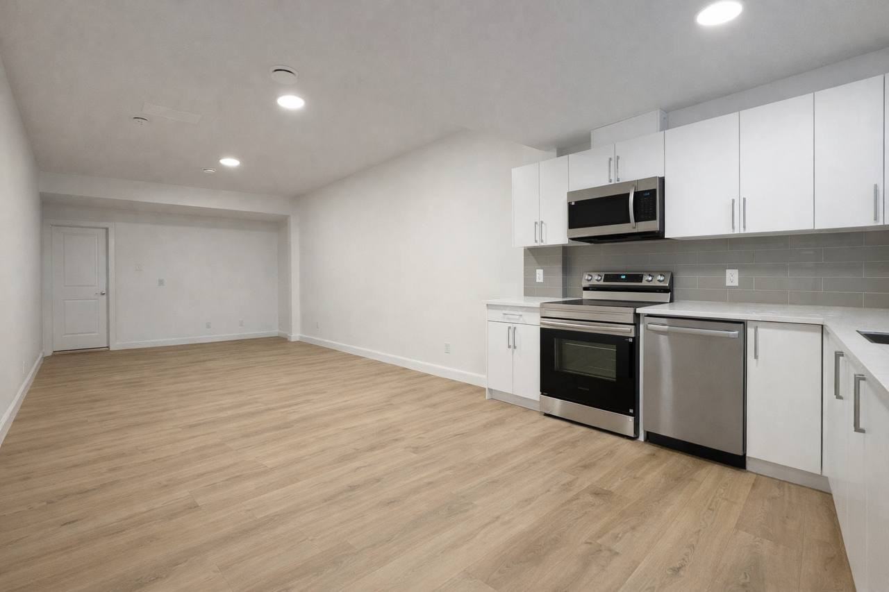 6626 42 Avenue - Photo 5 of 18