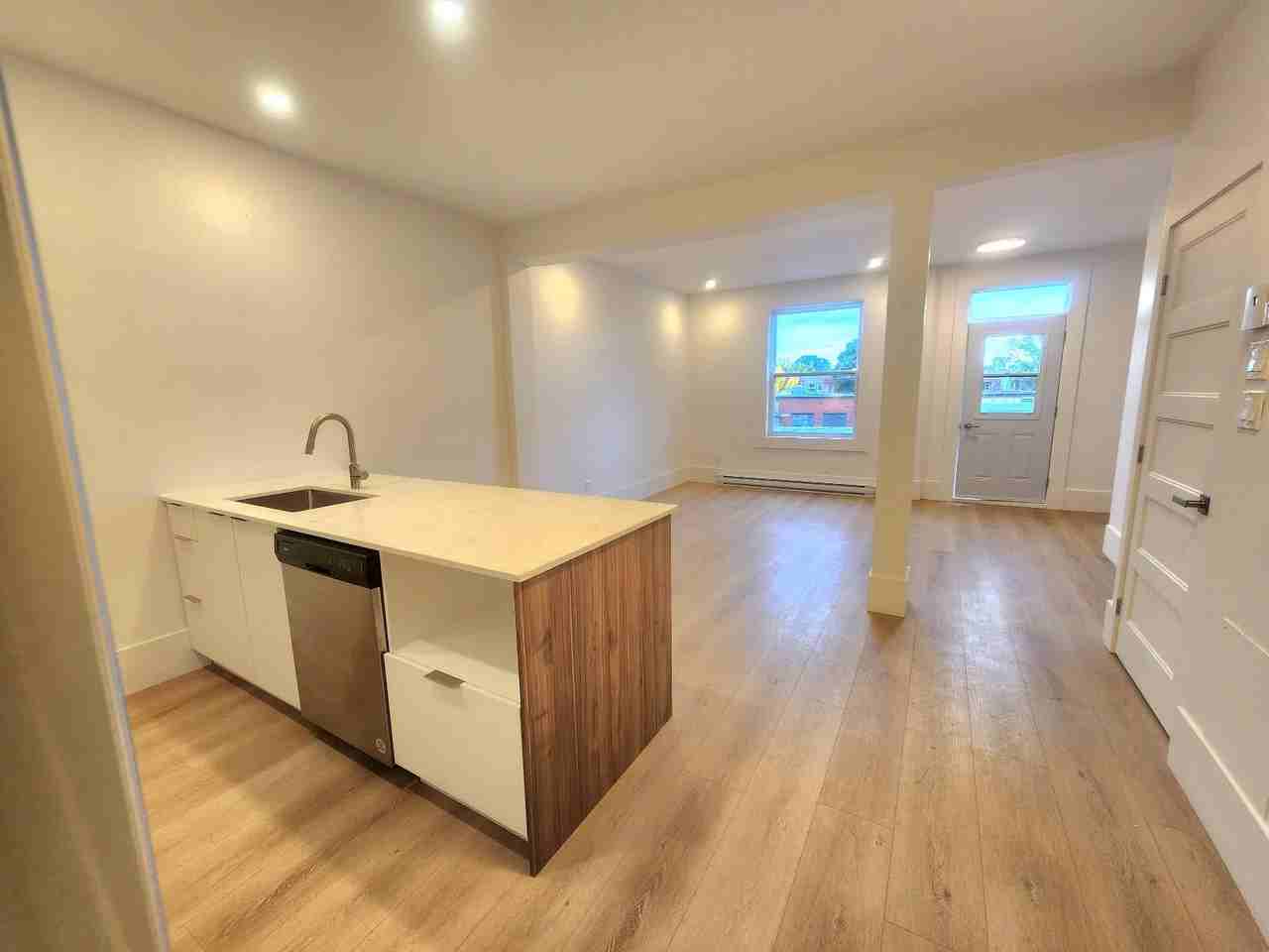 642 Rue Egan - Photo 7 of 26