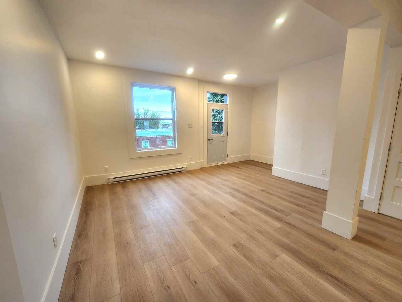 642 Rue Egan - Photo 6 of 26