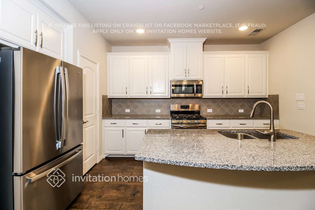 4417 Blackjack Oak Dr - Photo 6 of 16