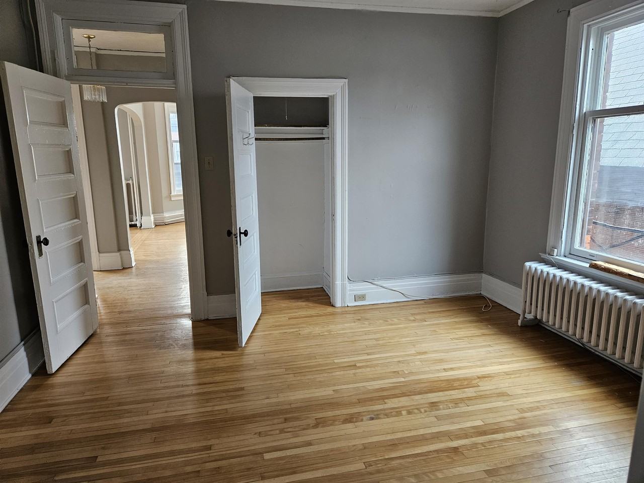 209 Wilbrod St #2 - Photo 5 of 8